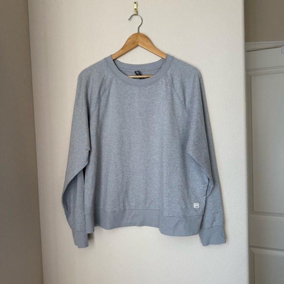 Vuori Tops - VUORI Women's Halo Long Sleeve T-Shirt Size XL